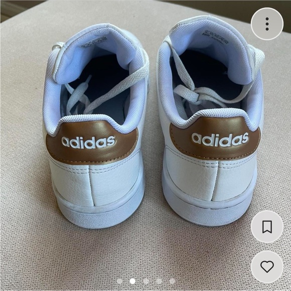 Gold & white Adidas - Picture 2 of 4